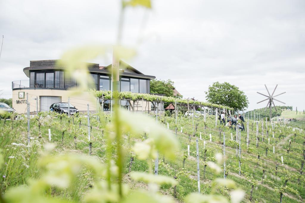 Weinhotel Maitz Wolfgang Ratsch an der Weinstraße Eksteriør billede